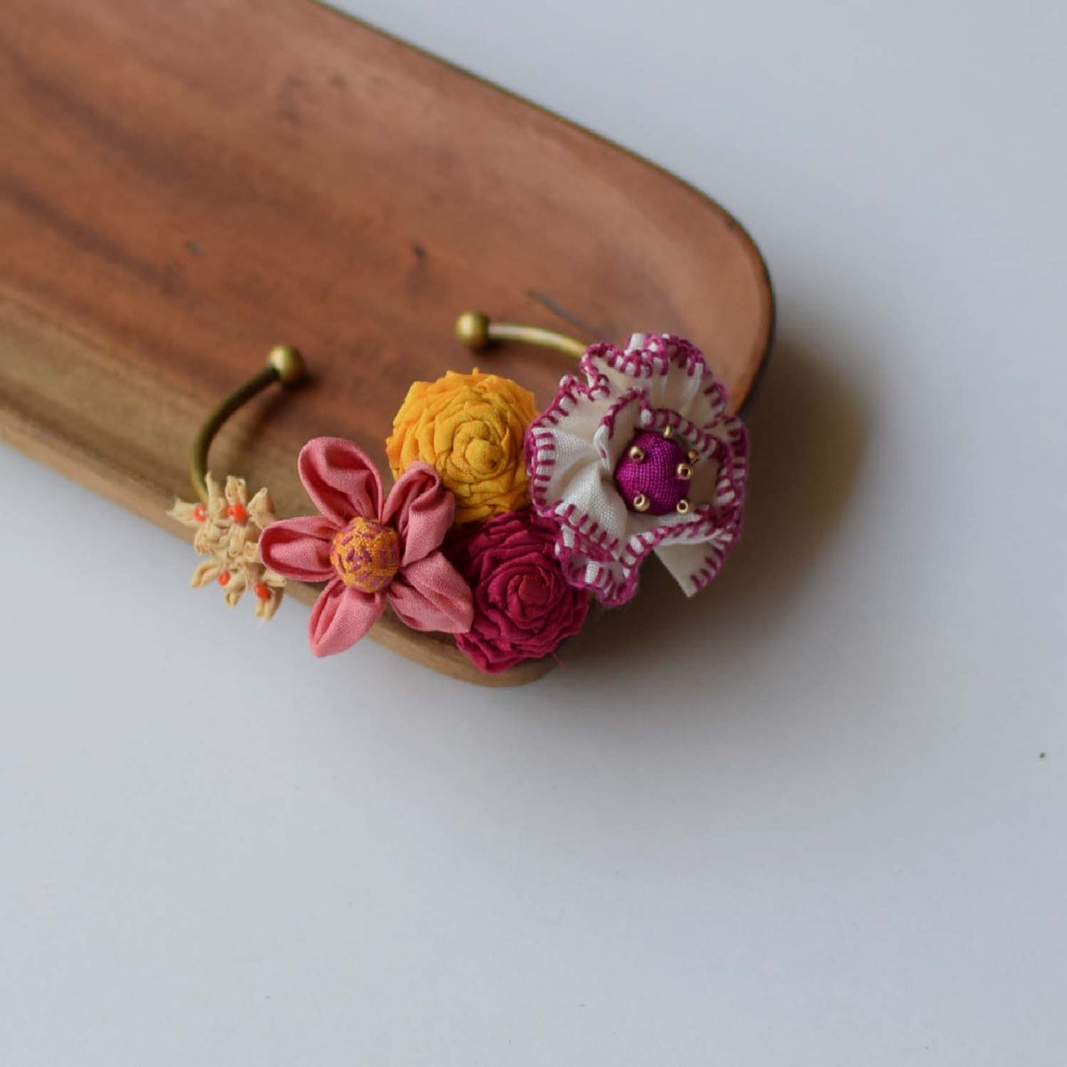 Gul cuff Bracelet- GUL-CU2