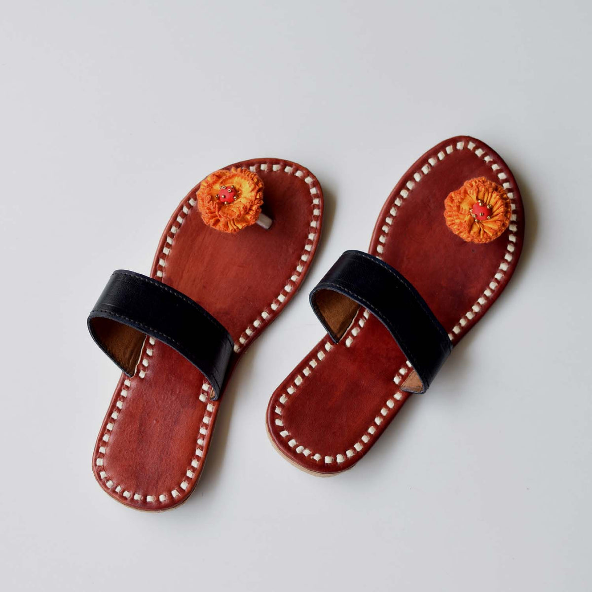 Kusum chappals- KUS-CH2