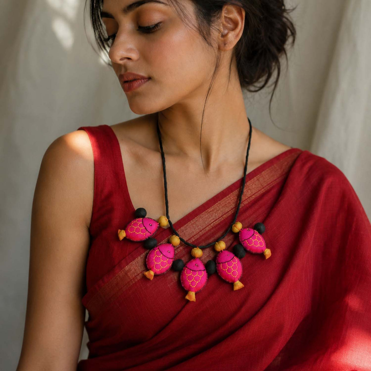 Illeesh Neckpiece - IL/W-NP3