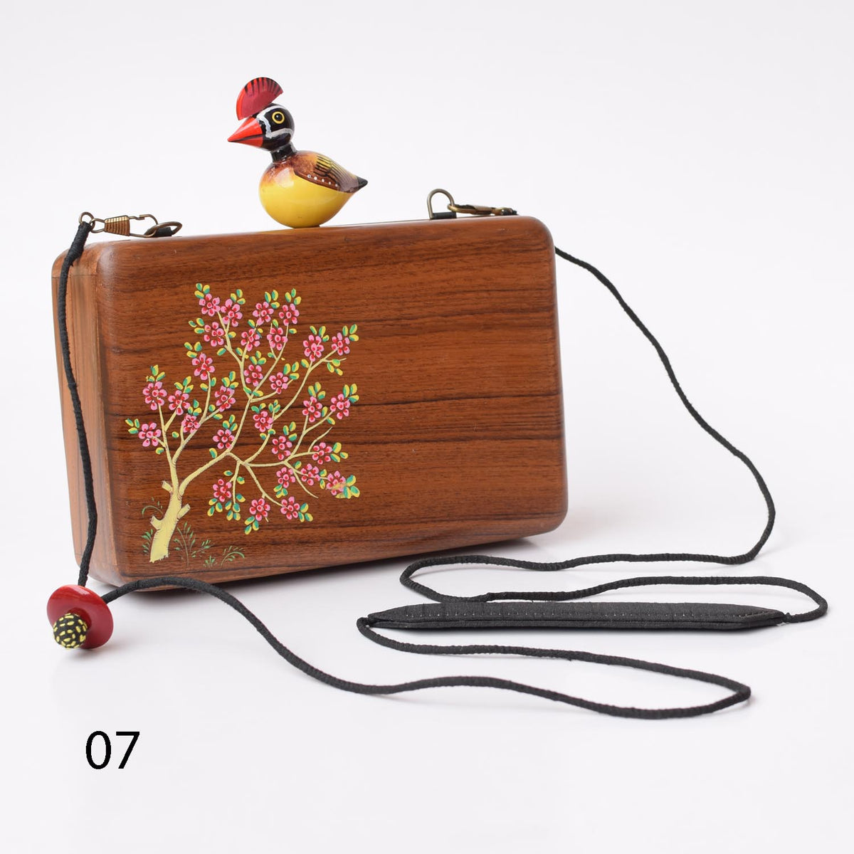 Kakoli wooden clutch - KO-B7