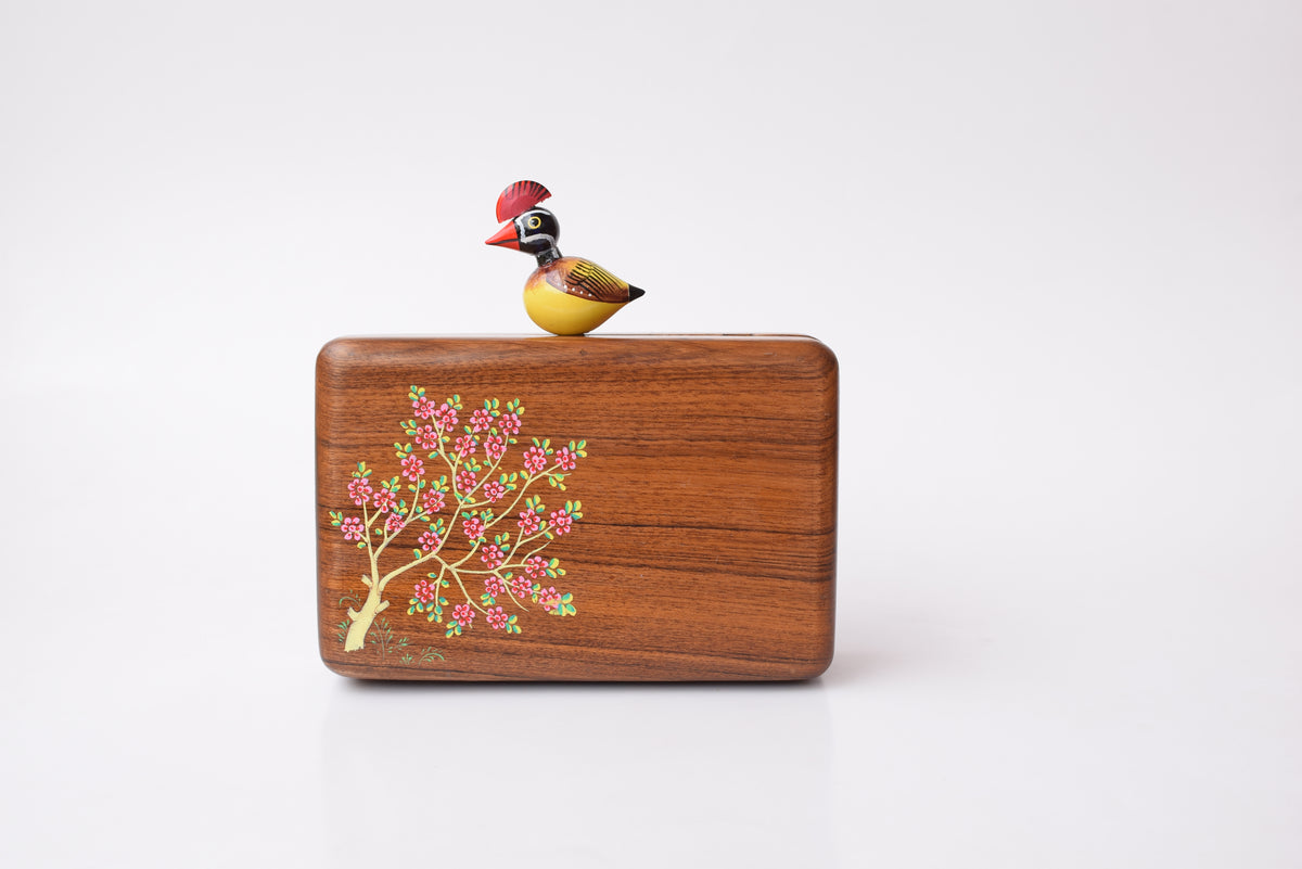 Kakoli wooden clutch - KO-B7