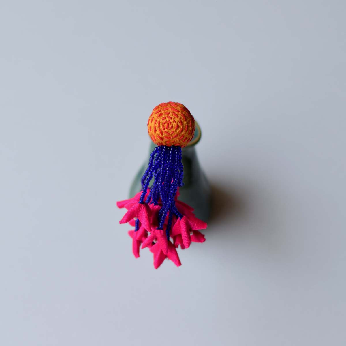 Zubeida Dangling Floral Bun Stick – Yellow 001