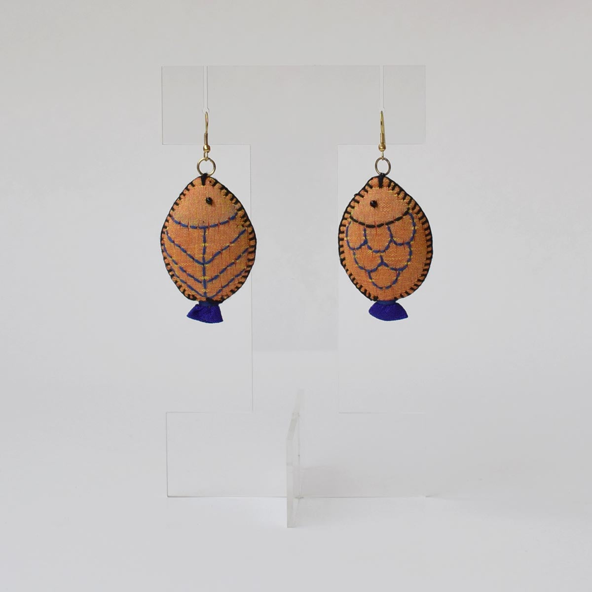 Illeesh hook Earrings- IL-E3