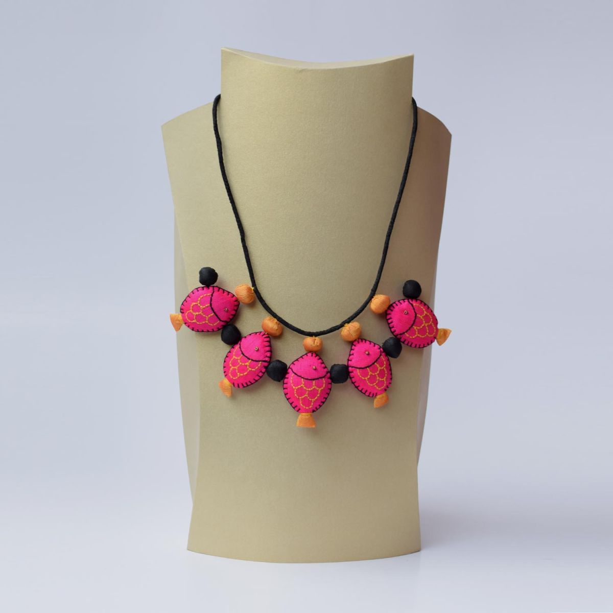 Illeesh Neckpiece - IL/W-N3