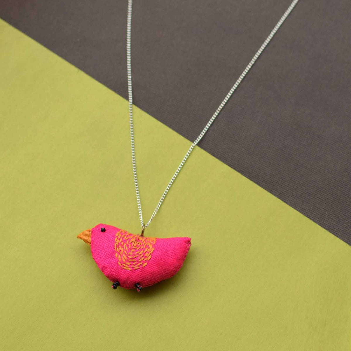 Bulbul Pendant with chain - BU-N5