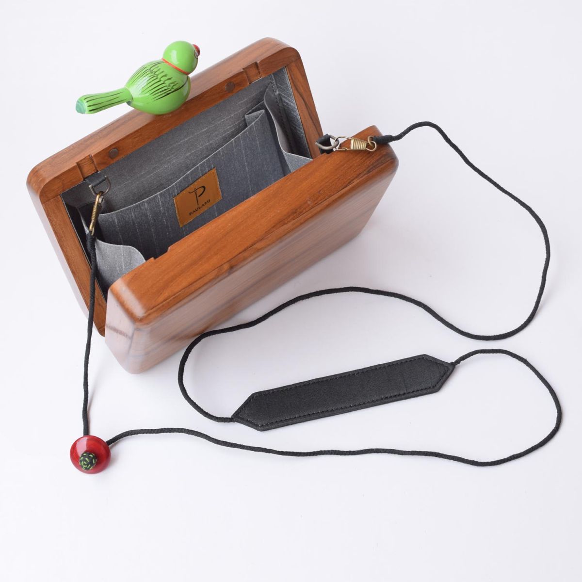 Kakoli wooden clutch - KO-B11