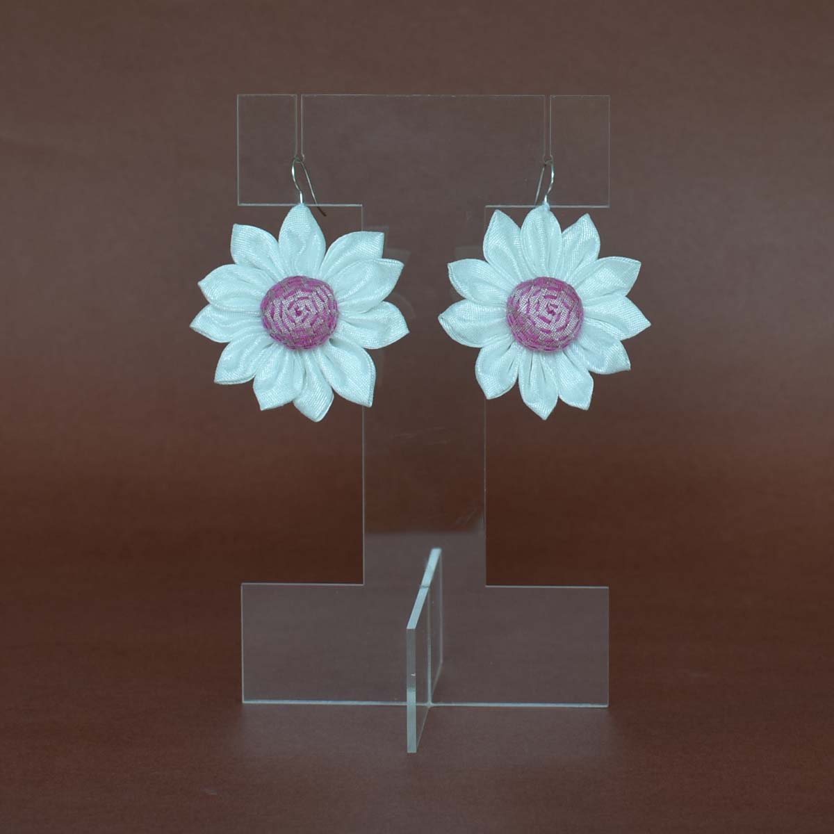 Daisy Earrings DA-E01