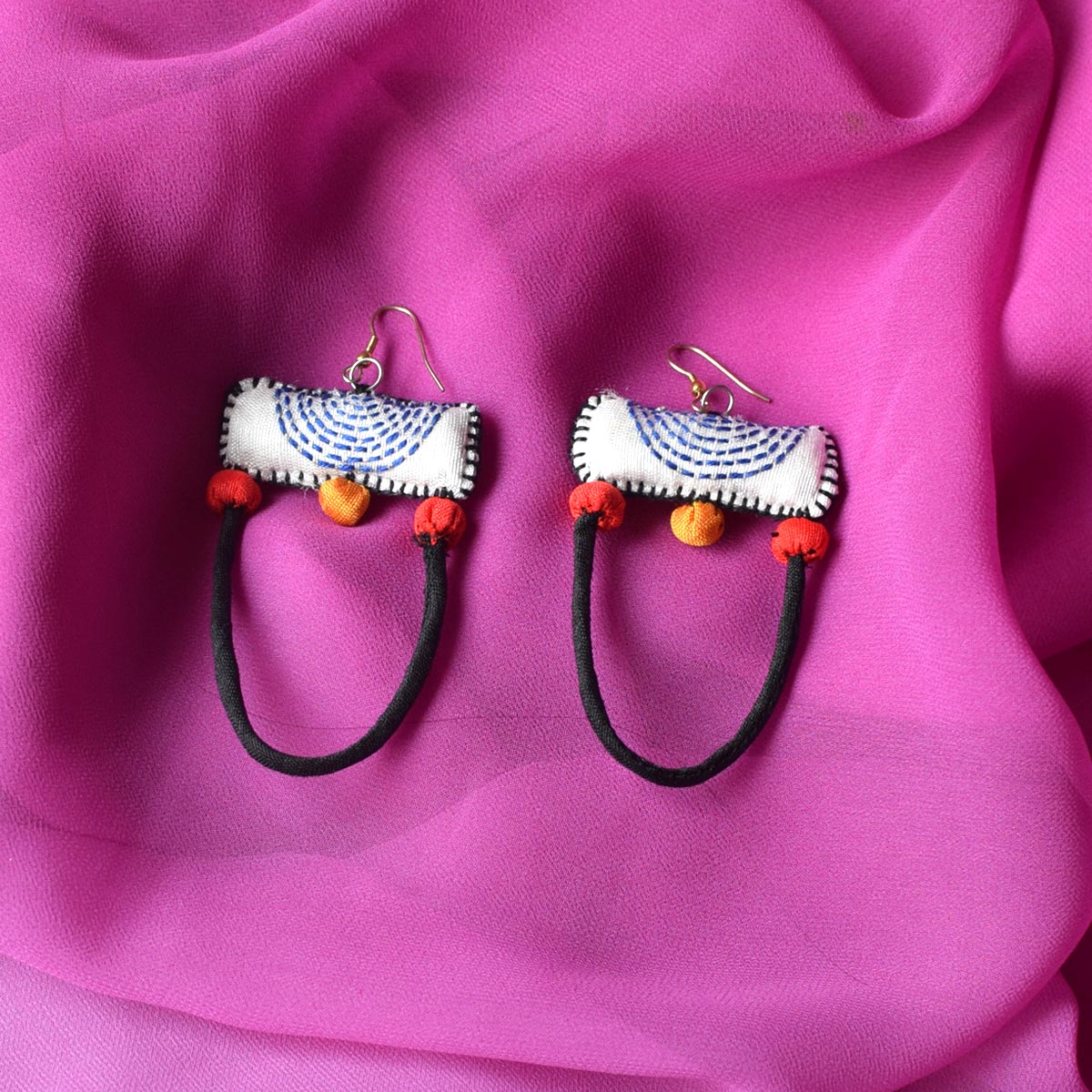 Rita Earrings RI-E04