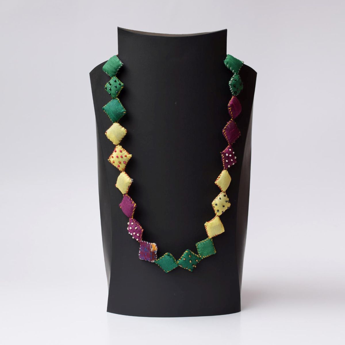 Keya Neckpiece - KE-N60